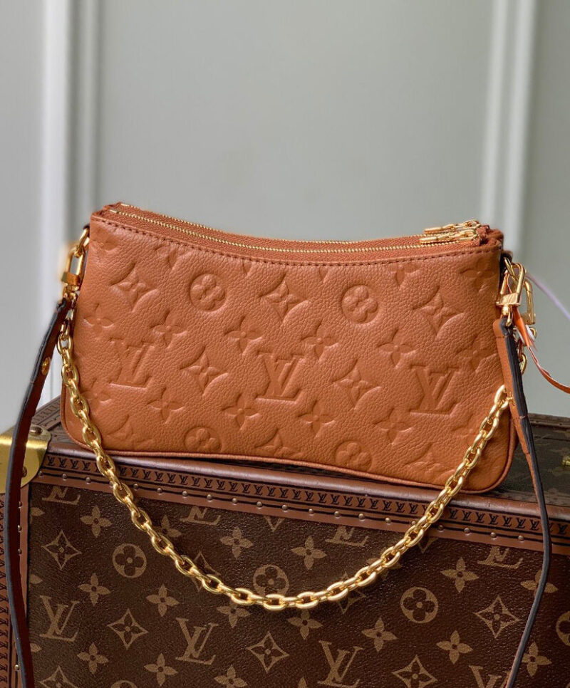 Louis Vuitton Liv Pochette M11916 M83301